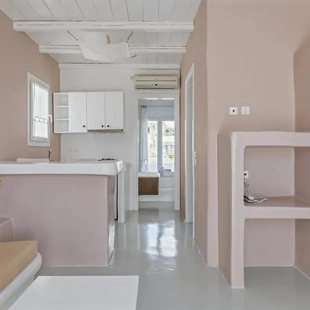 Ninemia Tinos Grand 204 Aparthotel Kionia
