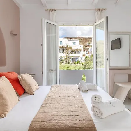 Ninemia Tinos Grand 204